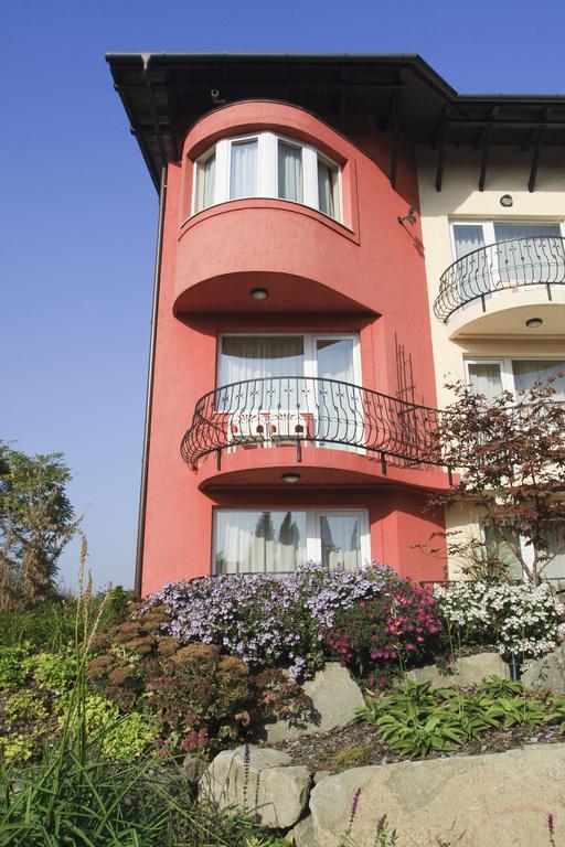 Szonyi Garden Hotel Pest Budapest Bagian luar foto