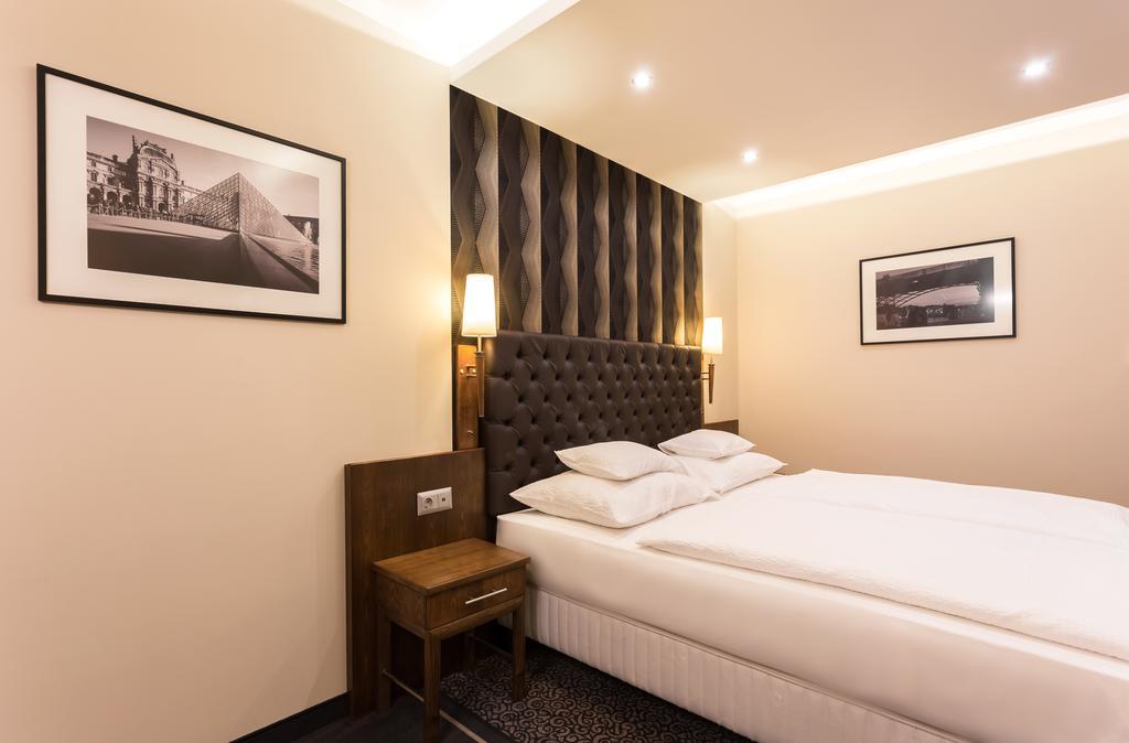Szonyi Garden Hotel Pest Budapest Bagian luar foto